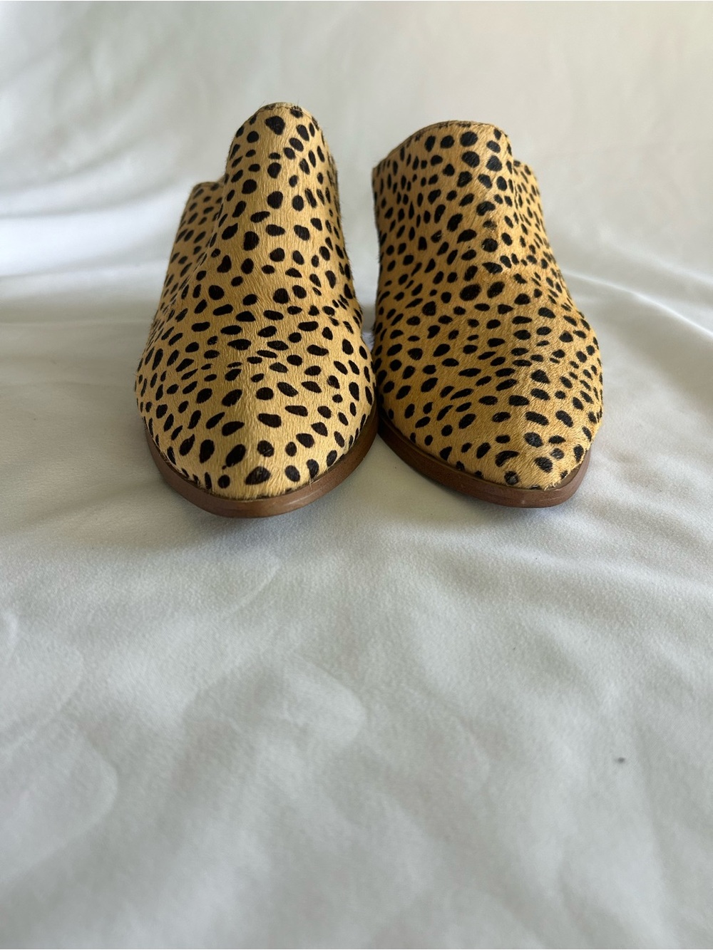 Dolce Vita Filomina Leopard Print Calf Hair Stacked Heel Mules Size 8.5 - Picture 4 of 10